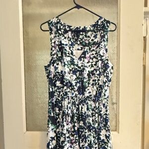 Banana Republic Mixed-Floral V-Neck Maxi Dress | size 8